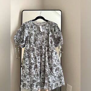 LOFT Floral Ruched Sleeve Mini Pocket Dress